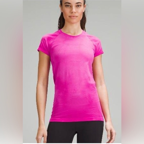 NWT Lululemon Swiftly Tech Short Sleeve Shirt 2.0 in Sonic Pink size 12 - Picture 1 of 7
